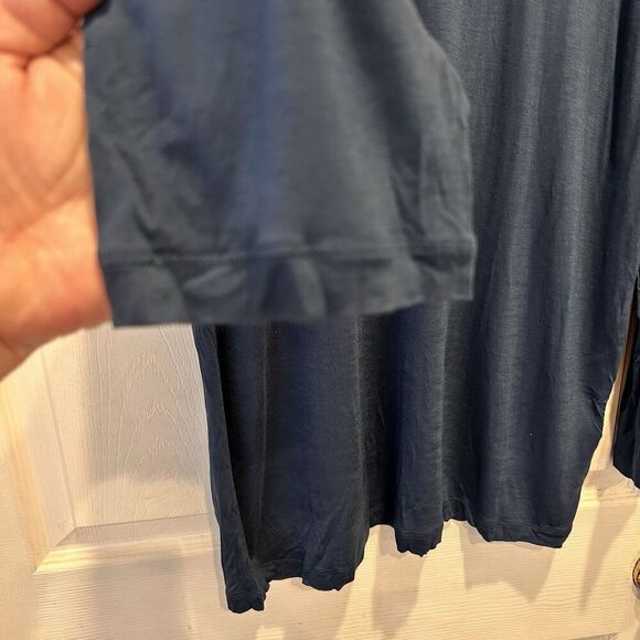 Vince‎ Teal Green Soft Stretch Long Sleeve Top Size Large Viscose Quiet Luxury - Picture 3 of 6